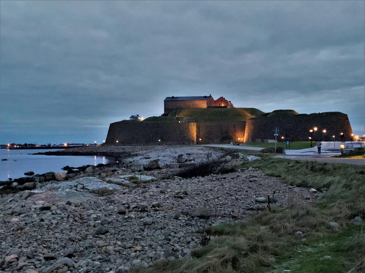 Bed and Breakfast Faestningens Varberg Exterior foto